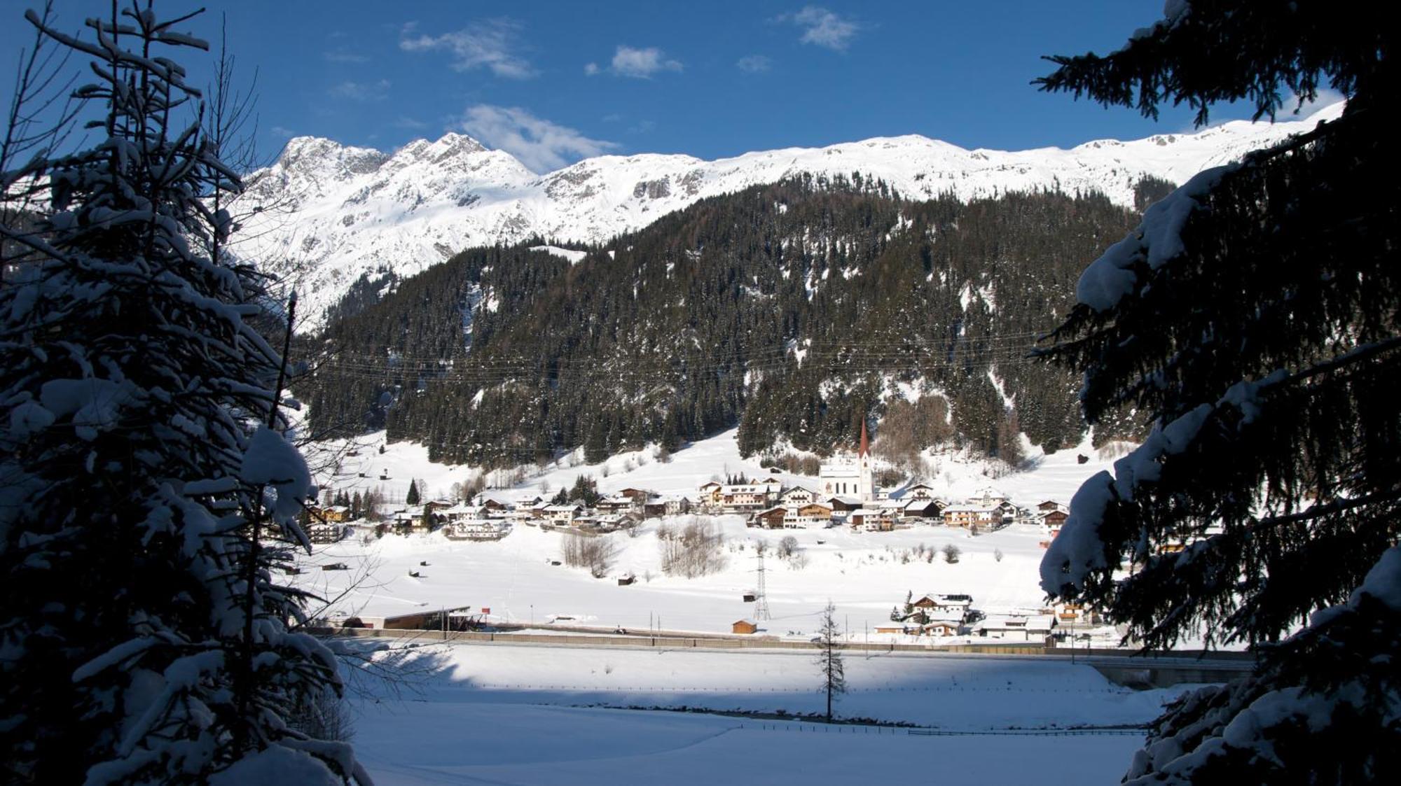 Landhaus Lechthaler Sankt Anton am Arlberg Esterno foto