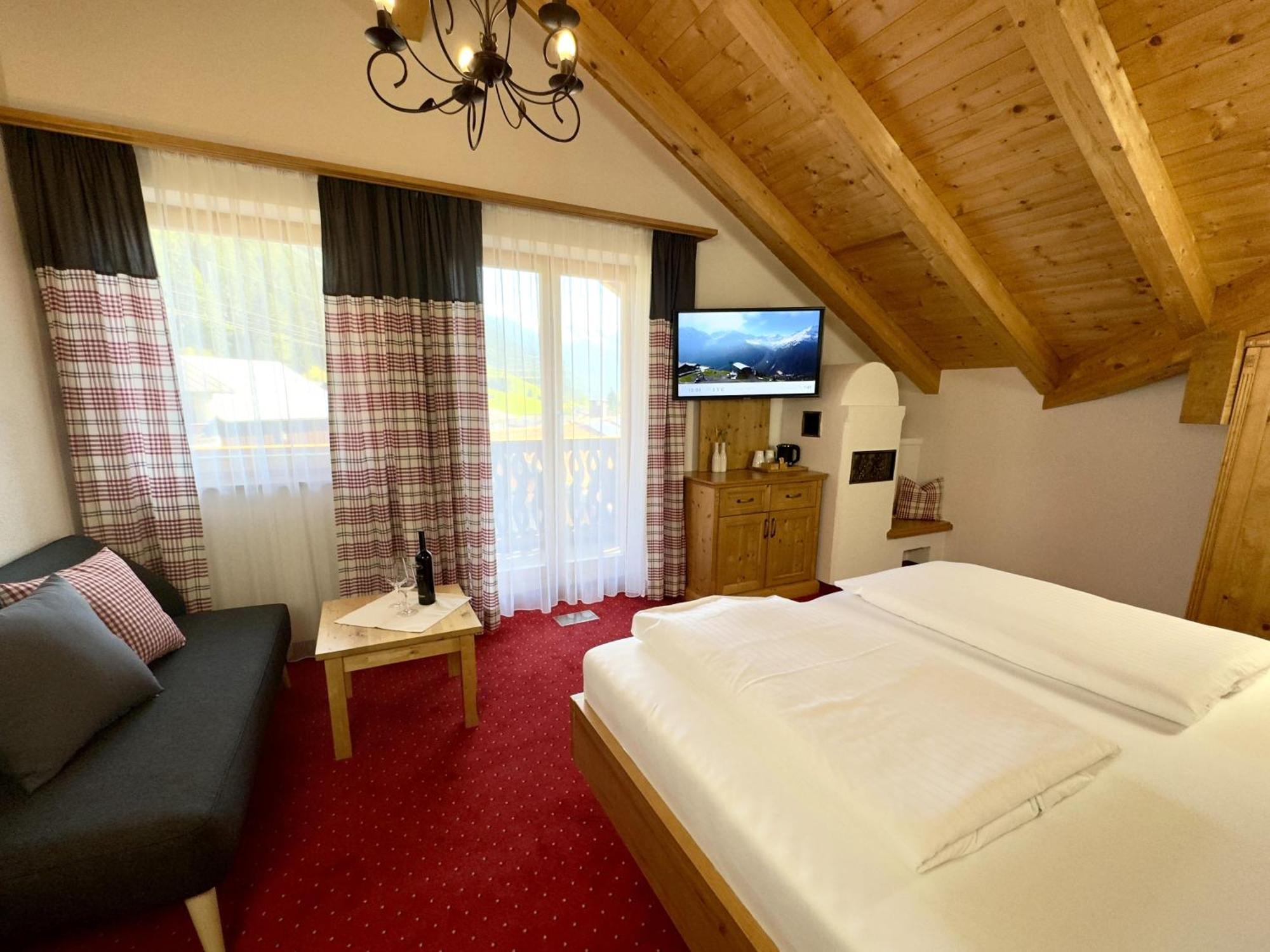 Landhaus Lechthaler Sankt Anton am Arlberg Esterno foto