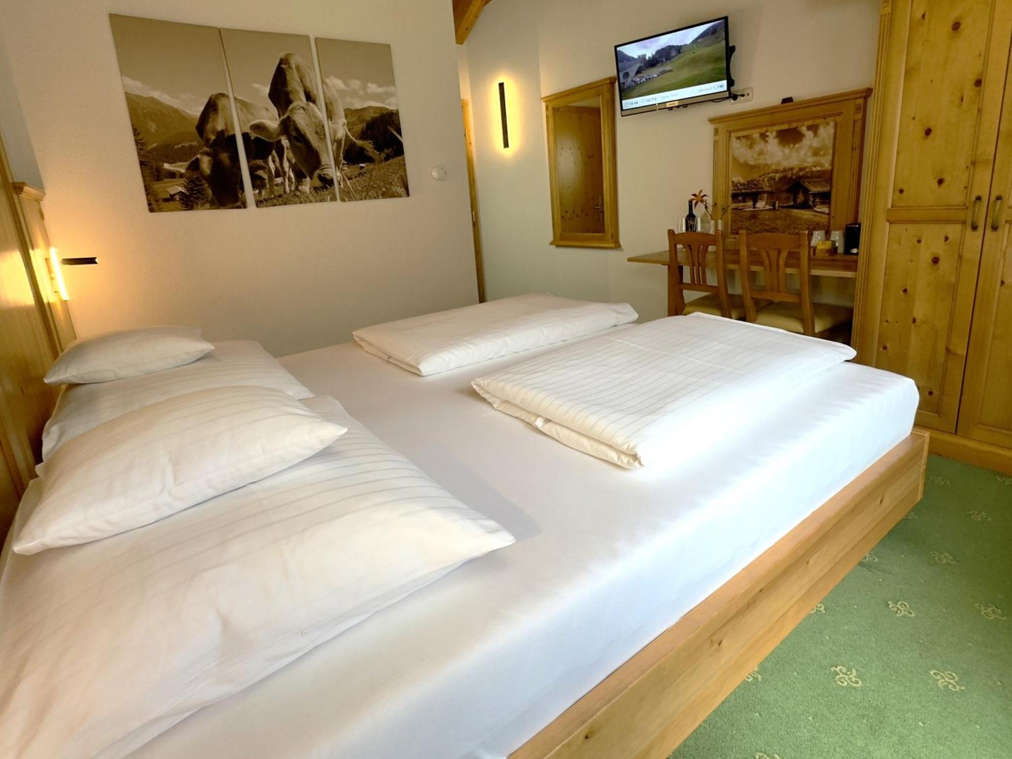 Landhaus Lechthaler Sankt Anton am Arlberg Esterno foto